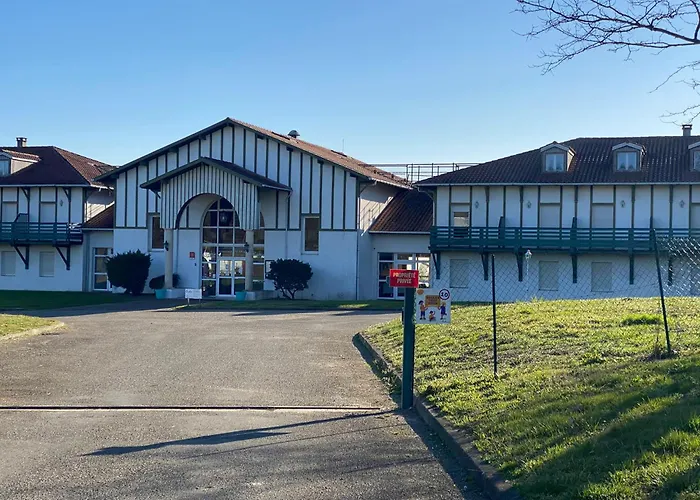 Kompleks wypoczynkowy Maisonnette Avec Terrasse Village Vacances, Draps En Option Cassen