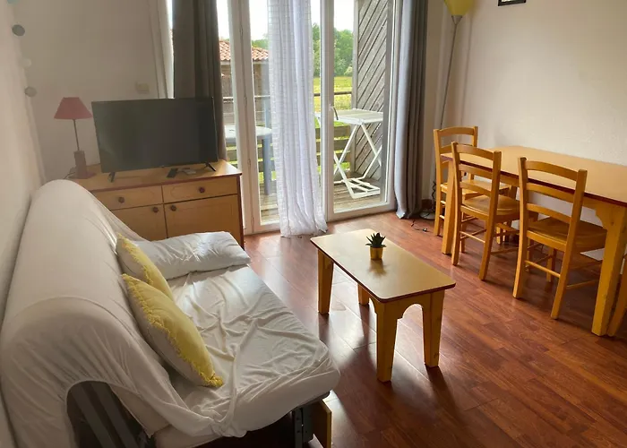 Kompleks wypoczynkowy Maisonnette Avec Terrasse Village Vacances, Draps En Option Cassen